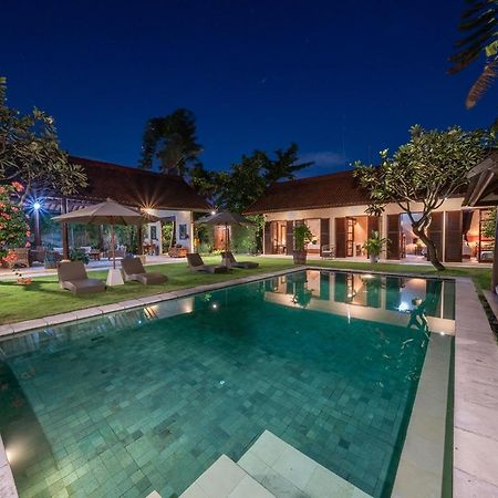 Rumi Villas Семіньяк Екстер'єр фото